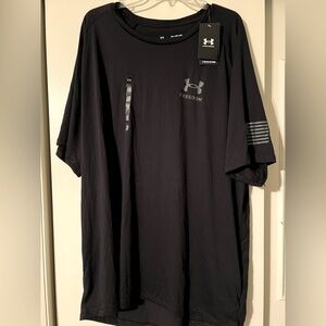 Under Armour The Tech 2.0 Tee Black Men’s Loose Short Sleeve Freedom Flag Shirt